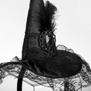 Coroniță de Halloween cu Pălărie de Vrăjitoare, Neagră, cu Voal și Păianjeni – poza 3
