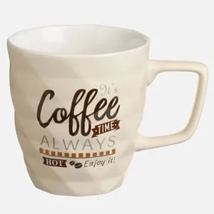Cană ceramică ecru cu romburi reliefate și mesaj „It's Coffee Time Always” 390 m – poza 2