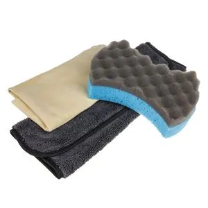 Set Curățare Auto Premium: Lavetă, Burete și Piele de Capră Salbatică (3 piese)