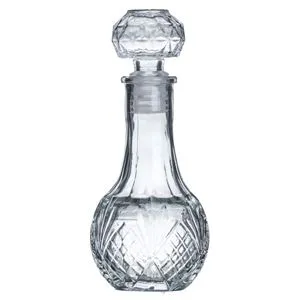 Sticlă decorativă pentru lichior cu gât sferic și model reliefat