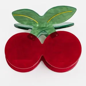 Clamă de păr cu cireșe duble, acril, roșu și verde, 6,8x5 cm