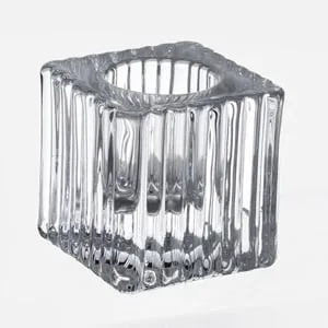 Sfesnic Cubic din Sticlă – Lumină Elegantă și Atemporală