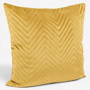 Fata de perna decorativa velvet mustar cu model zigzag in relief 45x45 cm – poza 4