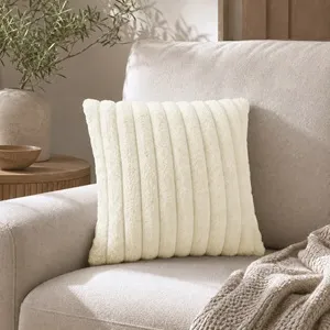 Fata de perna decorativa flannel ecru 45x45 cm cu fermoar – poza 3