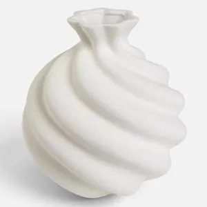 Vaza Ceramica Alba cu Aspect Nisipos si Model Spirala Ø19x20cm – poza 2