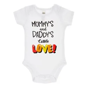 Body din bumbac alb cu mesaj iubire parentală pentru bebeluși