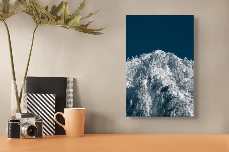 Zăpezile tăcete sub cer albastru, 26 x 39 cm – poza 3