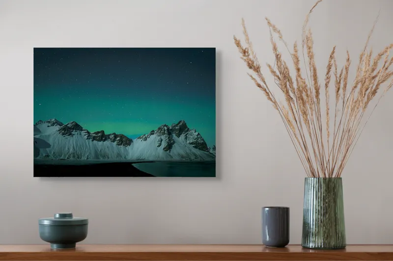 Tablou Canvas Aurora Boreală peste Munți înzăpeziți, 54 x 39 cm – poza 4