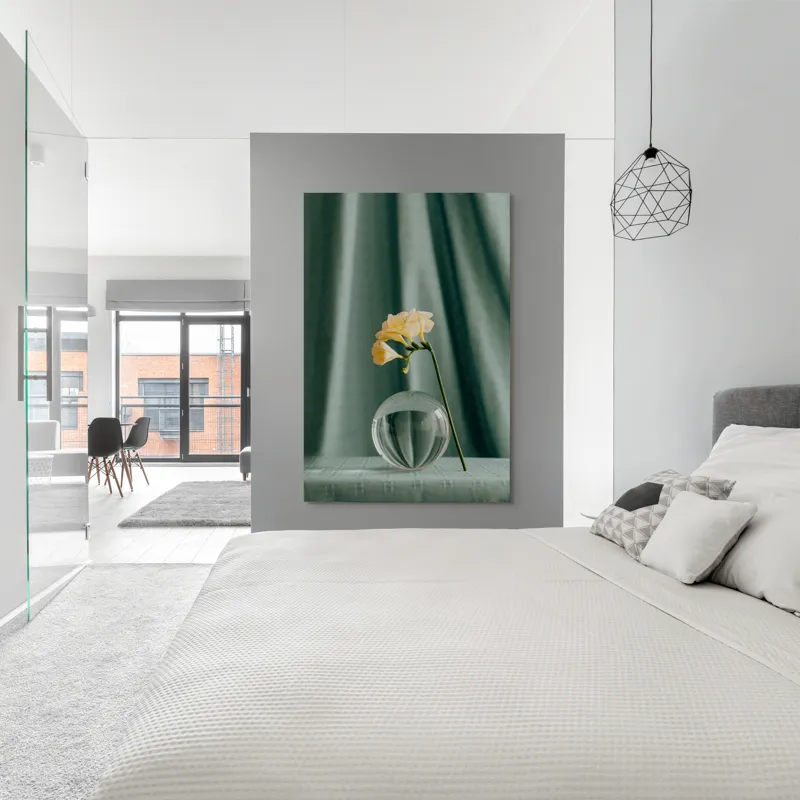 Tablou Canvas, "Floare delicată în armonie verde", Floare, Glob, Transparent, Delicat, Textură, Verde, Curbe, Blând., 100 x 150 cm – poza 5