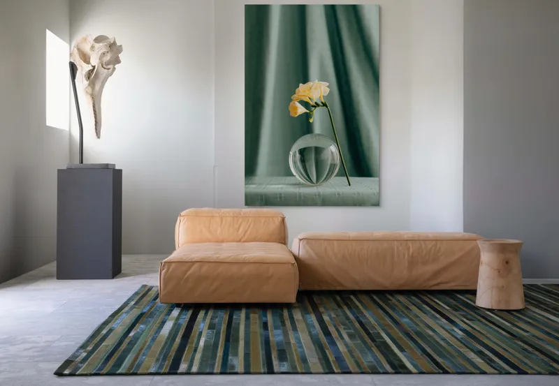 Tablou Canvas, "Floare delicată în armonie verde", Floare, Glob, Transparent, Delicat, Textură, Verde, Curbe, Blând., 100 x 150 cm – poza 7