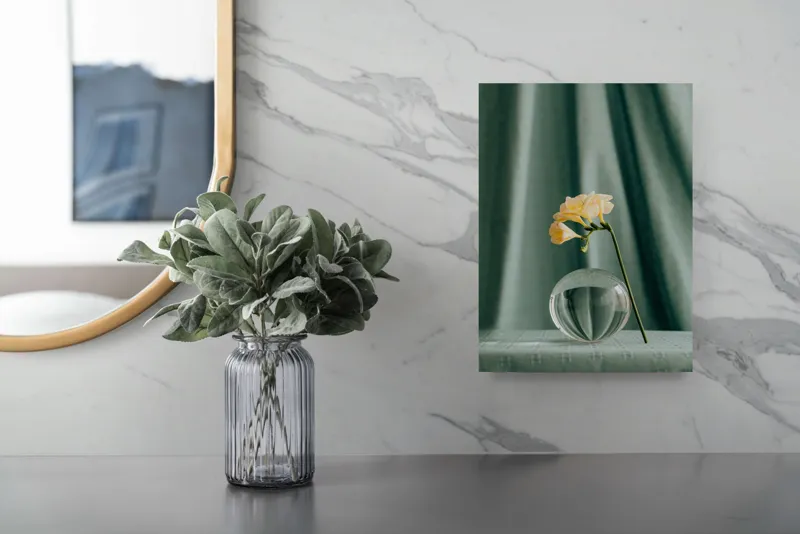 Tablou Canvas, "Floare delicată în armonie verde", Floare, Glob, Transparent, Delicat, Textură, Verde, Curbe, Blând., 26 x 39 cm – poza 4