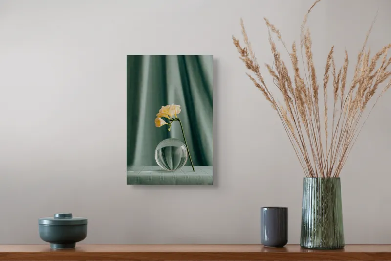 Tablou Canvas, "Floare delicată în armonie verde", Floare, Glob, Transparent, Delicat, Textură, Verde, Curbe, Blând., 26 x 39 cm – poza 5