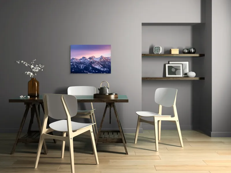 Tablou Canvas, "Strălucirea apusului peste munți înzăpeziți", Mileniu, Majestuos, Munți, Lumină, Asfințit, Alb, Cer, Magie, Întruchipare, Timpurie, Puritate, Căldură, Creste, Înălțime, Liniște., 70 x 50 cm – poza 5