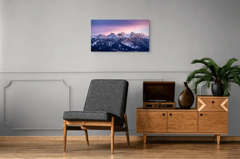 Tablou Canvas, "Strălucirea apusului peste munți înzăpeziți", Mileniu, Majestuos, Munți, Lumină, Asfințit, Alb, Cer, Magie, Întruchipare, Timpurie, Puritate, Căldură, Creste, Înălțime, Liniște., 90 x 50 cm – poza 6