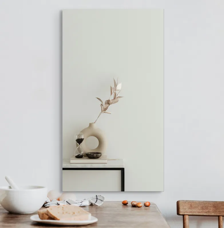 Tablou Canvas Melancolia timpului într-un vas modern în nuanțe de bej, 50 x 90 cm