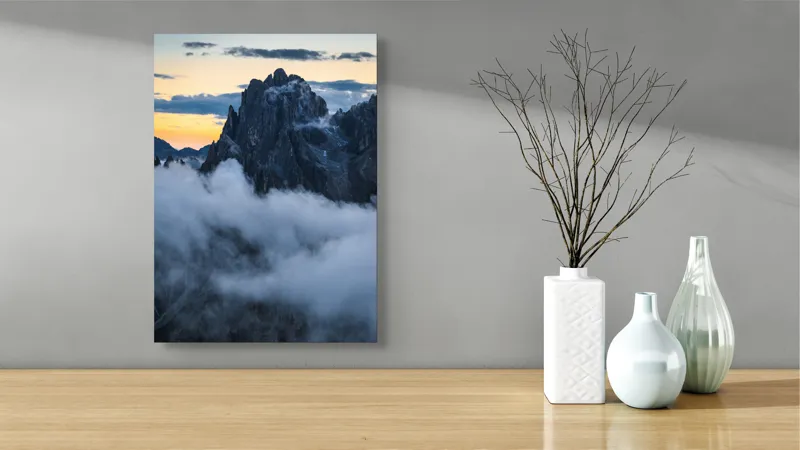 Tablou Canvas Peisaj Montan cu Ceață în Nuanțe de Gri, 39 x 54 cm – poza 4
