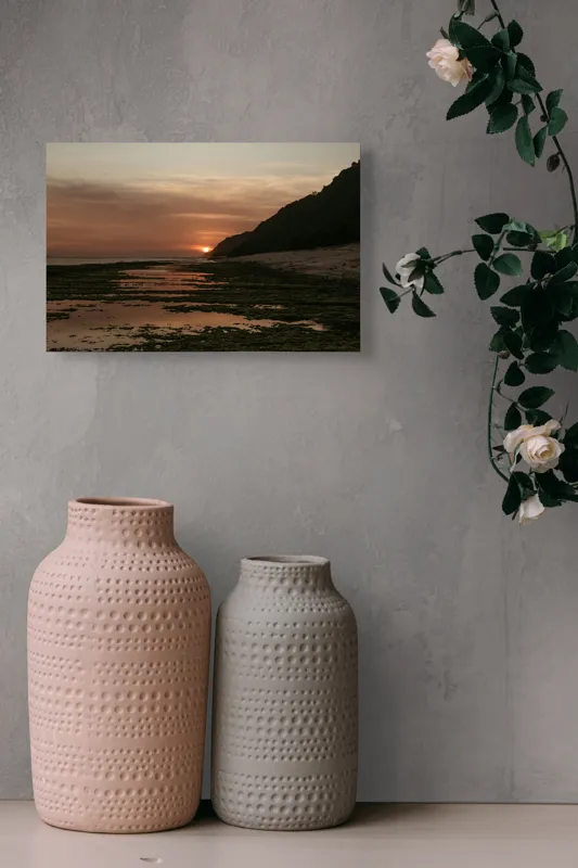 Tablou Canvas, "Apus de soare peste ocean liniștit", Apus, Cer, Nor, Ocean, Culori, Serene, Stânci, Reflexie, Natură, Peisaj, 39 x 26 cm – poza 4
