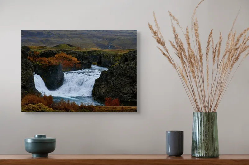 Tablou Canvas Cascadă sălbatică printre stânci în peisaj de toamnă, 54 x 39 cm – poza 4