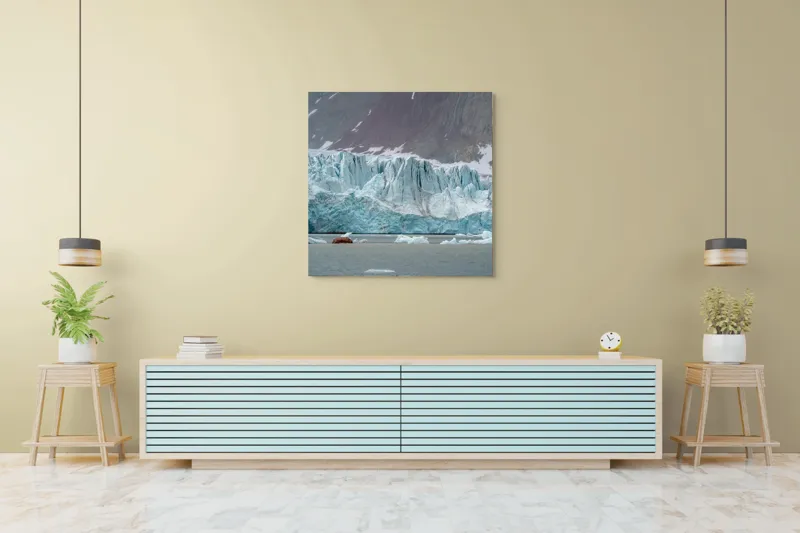 Tablou Canvas, "Strălucirea cristalelor arctice sub cerul sumbru", 100 x 100 cm – poza 5