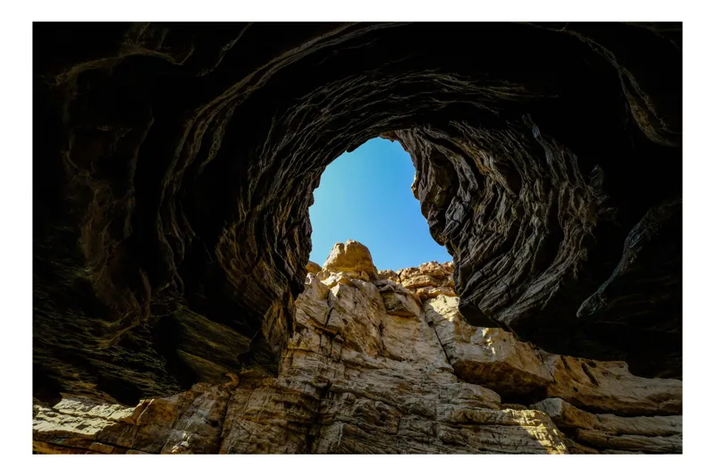Tablou Canvas Geologie Natură Cavernă Rocă Cer Umbre Contrast Lumină, 39 x 26 cm