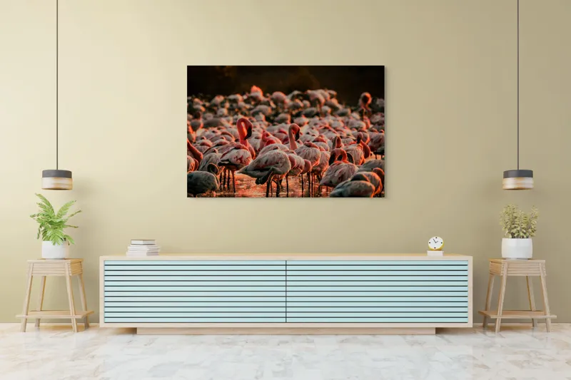 Tablou Canvas cu fluturi de flamingo \"Dansul Roz al Apei Serenității\", 150 x 100 cm – poza 6