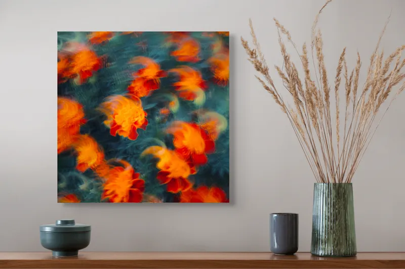 Tablou Canvas Abstract Floral Dansul focului în grădina viselor, 50 x 50 cm – poza 4