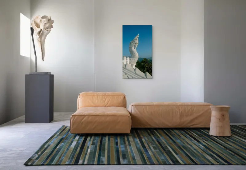 Tablou Canvas, "Statuia dragonului în zori liniștite", Dragon, Cer, Albastru, Sculptură, Palmieri, Peisaj, Montan., 50 x 90 cm – poza 5