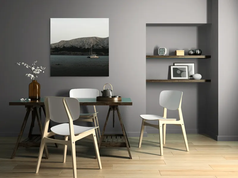 Tablou Canvas Catamaran Solitar între Munți Tăcuți, 100 x 100 cm – poza 6