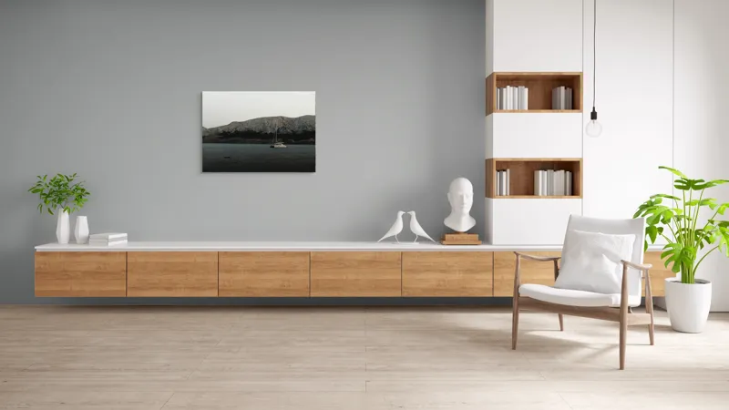 Tablou Canvas Catamaran Solitar între Munți Tăcuți, 100 x 70 cm – poza 6