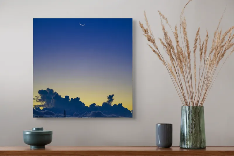Tablou Canvas, "Luna melancolică peste orașul adormit", 50 x 50 cm – poza 4