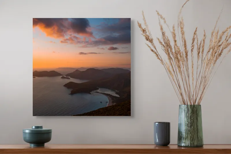 Tablou Canvas Sărutul apusului pe țărmul muntelui, 50 x 50 cm – poza 6