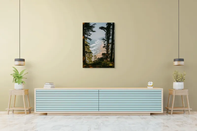 Tablou Canvas, "Între pădure și valuri sălbatice", Ocean, Valuri, Plajă, Pădure, Cer, Verdeață, Înalt, Priveliște, Apus, Natura, 70 x 100 cm – poza 5