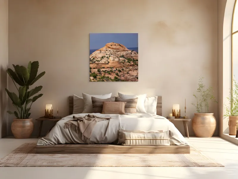 Tablou Canvas, "Coline ondulate sub cer înnorat", Roci, Eroziune, Vegetație, Cer, Coline, Dramatic, Pustiu, Stratificat, Natură, Pitoresc, 100 x 100 cm – poza 4