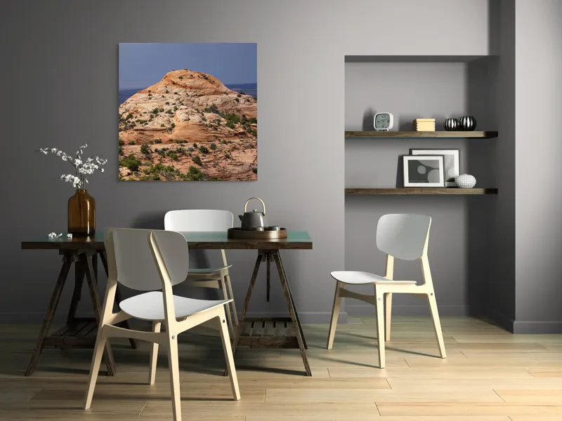 Tablou Canvas, "Coline ondulate sub cer înnorat", Roci, Eroziune, Vegetație, Cer, Coline, Dramatic, Pustiu, Stratificat, Natură, Pitoresc, 100 x 100 cm – poza 6