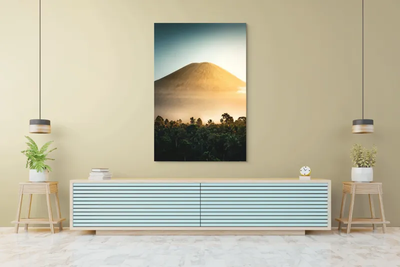 Tablou Canvas, "Eternitatea unui munte în zori", Munte, Vulcan, Răsărit, Pădure, Lumină, Ceață, Vegetație, Cer, Natural, Spectaculos, 100 x 150 cm – poza 4