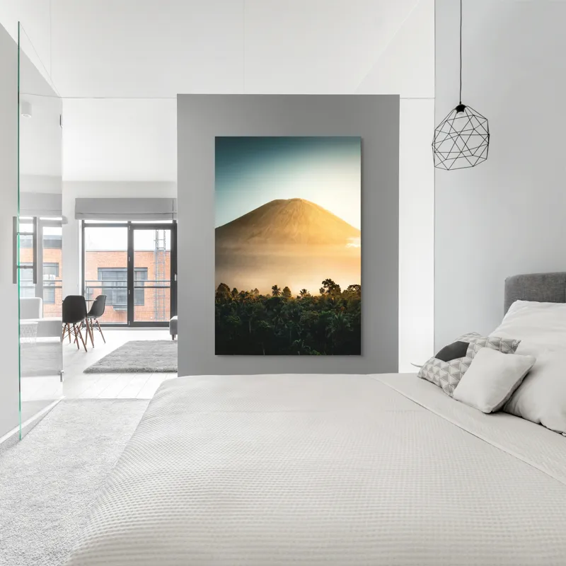 Tablou Canvas, "Eternitatea unui munte în zori", Munte, Vulcan, Răsărit, Pădure, Lumină, Ceață, Vegetație, Cer, Natural, Spectaculos, 100 x 150 cm – poza 5