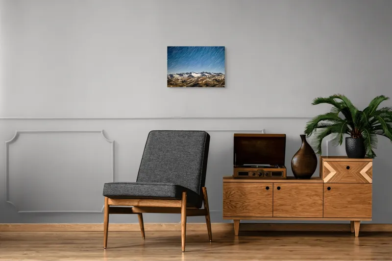 Tablou Canvas, "Cer înstelat deasupra munților înzăpeziți", Stele, Noapte, Munți, Zăpadă, Cer, Peisaj, Lumină, Mișcare, 54 x 39 cm – poza 7