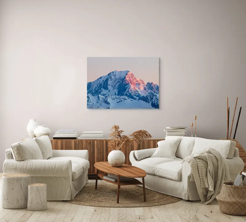 Tablou Canvas, "Apusul peste culmile înzăpezite alepinilor", Măreție, Liniște, Grandeur, Solitudine, Frumusețe, Vârfuri, Albastru, Alb, Apus, Strălucire, 100 x 70 cm – poza 3