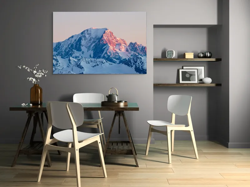 Tablou Canvas, "Apusul peste culmile înzăpezite alepinilor", Măreție, Liniște, Grandeur, Solitudine, Frumusețe, Vârfuri, Albastru, Alb, Apus, Strălucire, 150 x 100 cm – poza 5