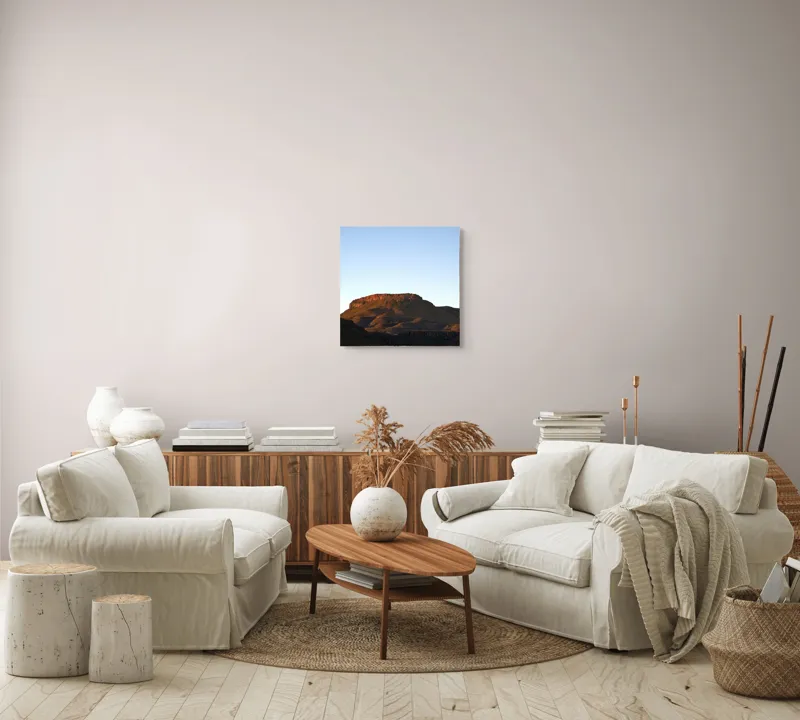Tablou Canvas, "Piatra singuratică în zori liniștite", Munte, Platou, Cer, Pietre, Copaci, Peisaj, 50 x 50 cm – poza 7