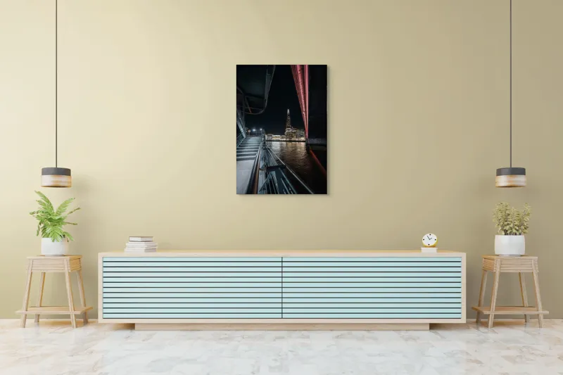 Tablou Canvas, "Răsfrângerea orașului în ape nocturne", 70 x 100 cm – poza 5