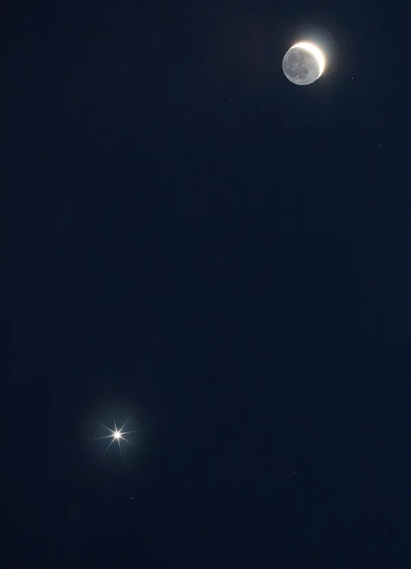 Tablou Canvas, "Luna și Steaua Strălucitoare în Noapte", 39 x 54 cm – poza 2