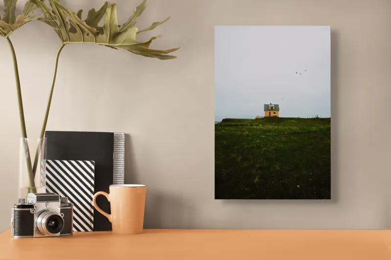 Tablou Canvas, "Căsuța singuratică pe câmp vast", 26 x 39 cm – poza 3