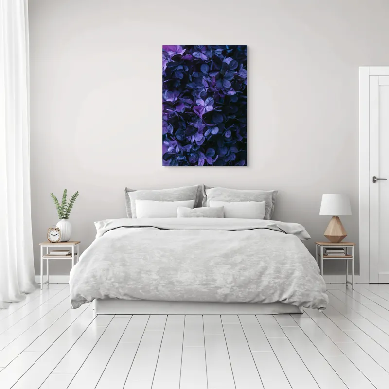Tablou Canvas, "Frumusețea misterului floral nocturn", Frunziș, Violet, Mister, Textură, Abundență, Umbre, Înflorire, Contrast, 70 x 100 cm – poza 3
