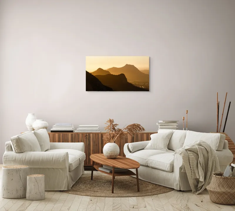 Tablou Canvas, "Munții aurii în lumina apusului", Aur, Siluete, Munți, Ceață, Apus, Calm, Umbre, Lumină, Orizont, Liniște, 90 x 50 cm – poza 4