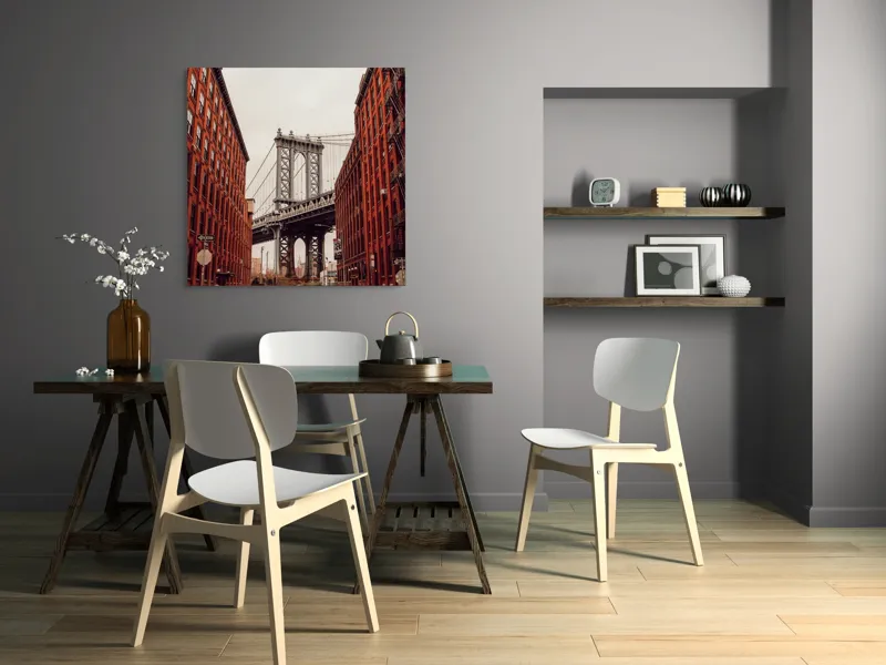 Tablou Canvas, "Podul printre cladiri inalte din caramida", Pod, Clădiri, Roșu, Fier, Urban, Stradă, Fire Escape, Căramidă, Cer, Distanță, 100 x 100 cm – poza 6