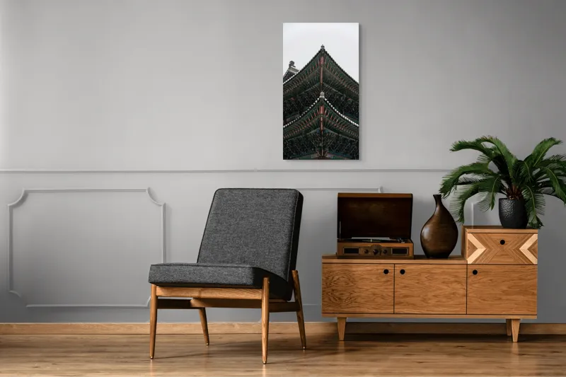 Tablou Canvas, "Arhitectură Ancestrală Sub Fulgi Albi", 50 x 90 cm – poza 8