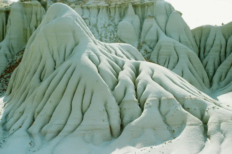 Tablou Canvas, "Forme sculptate de vânt și apă", Forme, Eroziune, Piatră, Peisaj, Structuri, Natură, Texturi, Munți, Relief, Depresiune, 39 x 26 cm – poza 2