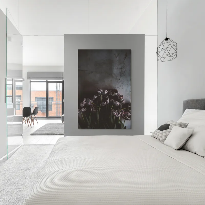 Tablou Canvas, "Flori de lalea în penumbră misterioasă", Flori, Lalele, Umbre, Textură, Întunecat, Elegant, Natural, Bogat, Contrast, Delicat, 100 x 150 cm – poza 5