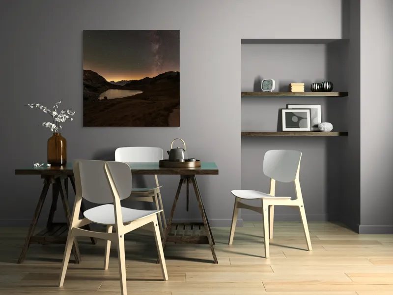Peisaj Nocturn Majestic: Cer înstelat, munți și lac multicolor pe canvas, 100 x 100 cm – poza 6